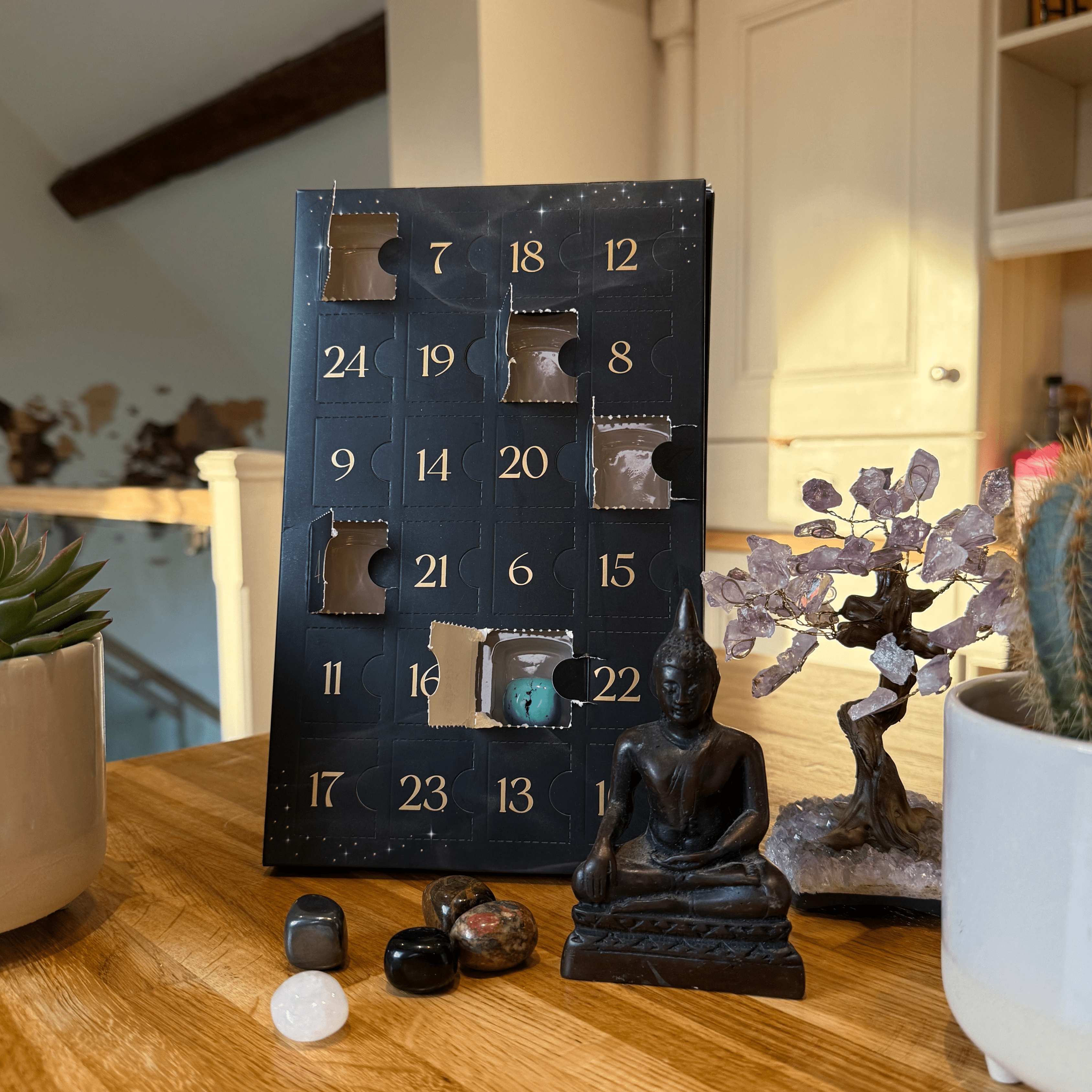 Crystal Christmas Advent Calendar - Look How They Shine