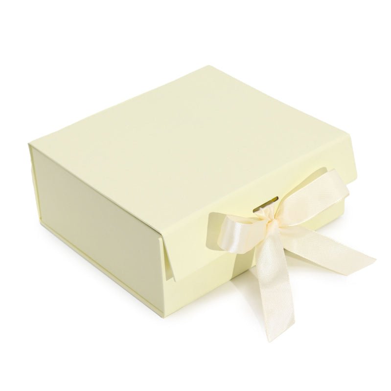 Flat Pack Gift Box - Medium Square (20x18.2x8cm) - Ivory - Look How They Shine