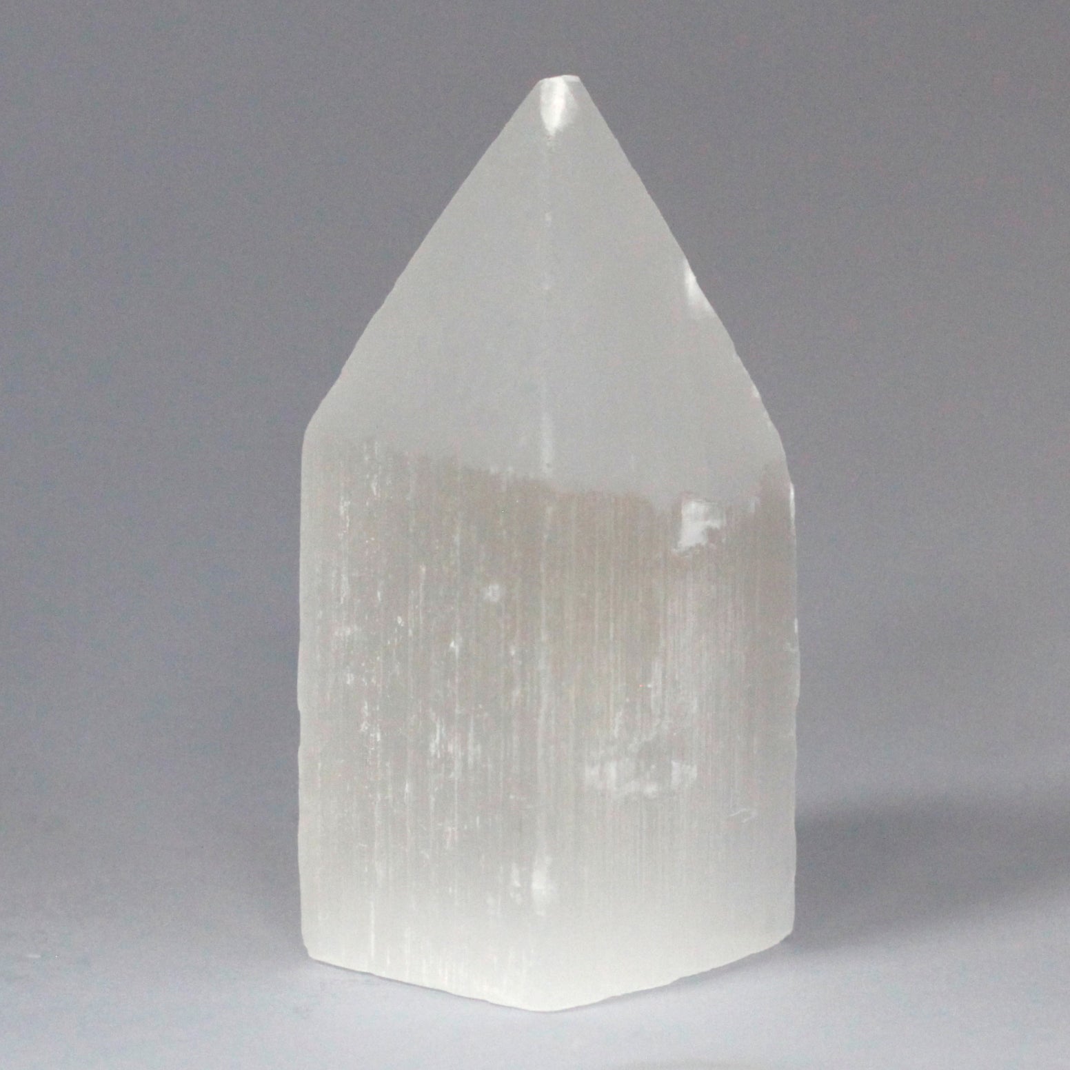 Selenite Pencil Point Tower - 10 Cm - Look How They Shine
